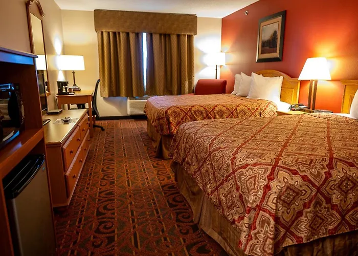 Hotel &